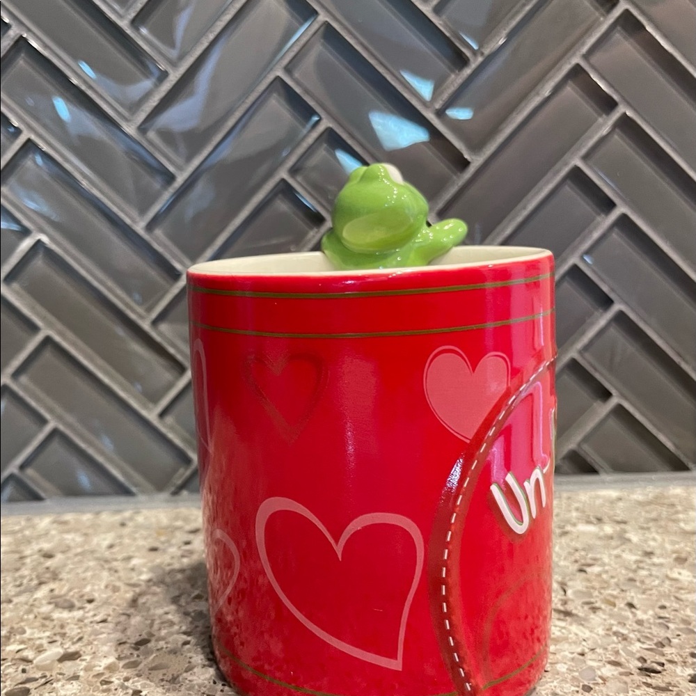 Un-FROGet-able Mug - Picture 11 of 14